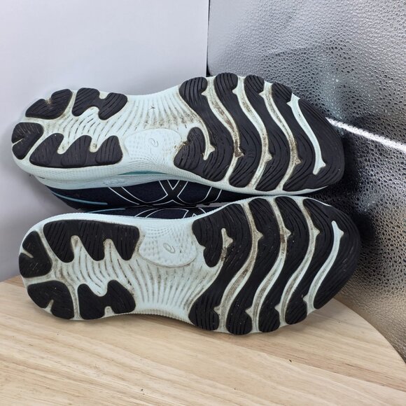 Womens 7 Asics Gel Nimbus 24 Green Running Shoes Sneakers 1012B201 - Picture 8 of 11